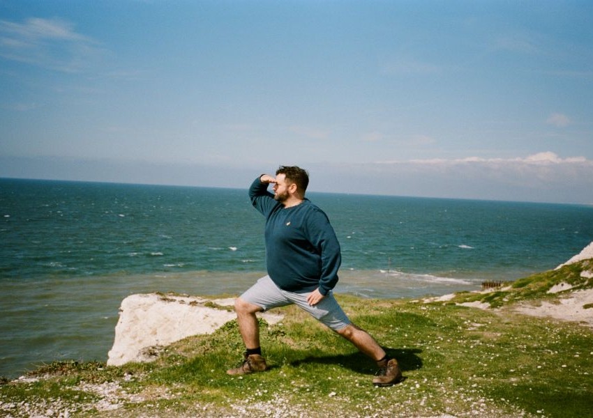 Why Does Hair Fall Out? A Look at the Hair Growth Cycle